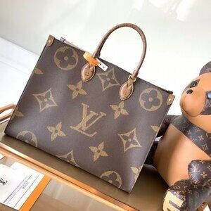 Louis Vuitton Handheld Shopping Bags, Shoulder Bags